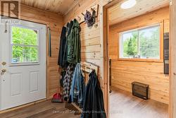 MUDROOM/OFFICE - 