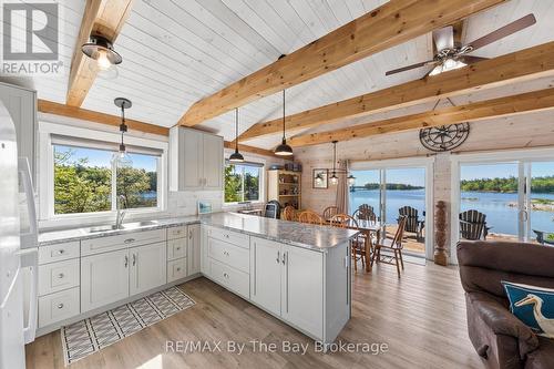 6980 Island 1810/Bone Island, Georgian Bay (Gibson), ON 