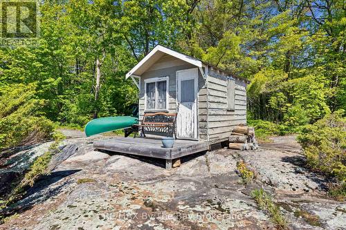 6980 Island 1810/Bone Island, Georgian Bay (Gibson), ON 