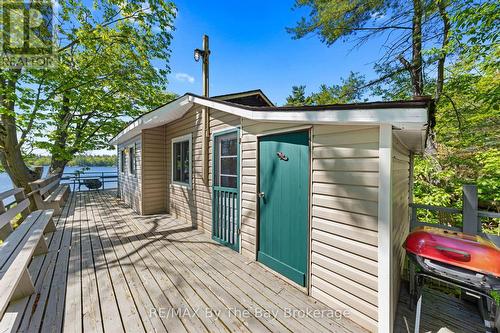 6980 Island 1810/Bone Island, Georgian Bay (Gibson), ON 