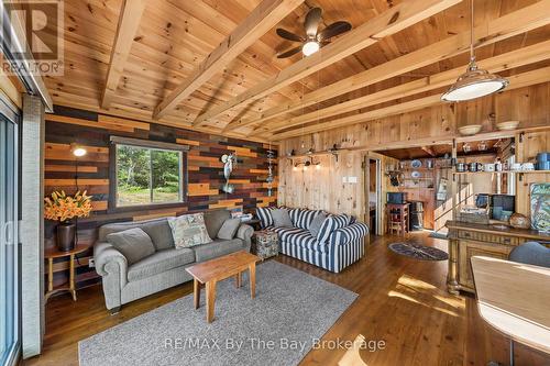 6980 Island 1810/Bone Island, Georgian Bay (Gibson), ON 