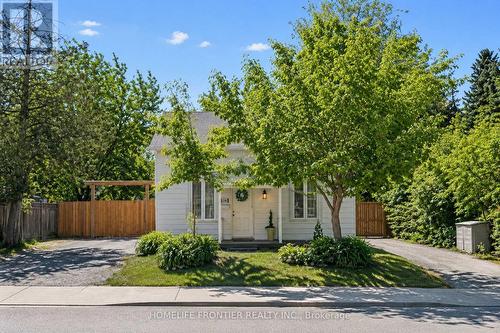 634 GORHAM STREET  Newmarket, ON L3Y 1L4
