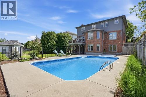 28 Bathgate Drive, Guelph, ON 