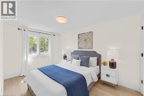 377 Duncombe Drive, Burlington, ON 
