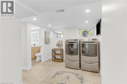 377 Duncombe Drive, Burlington, ON 
