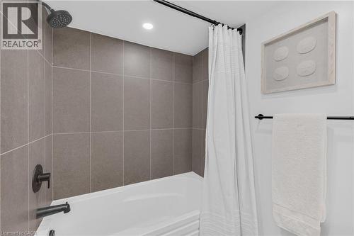 377 Duncombe Drive, Burlington, ON 