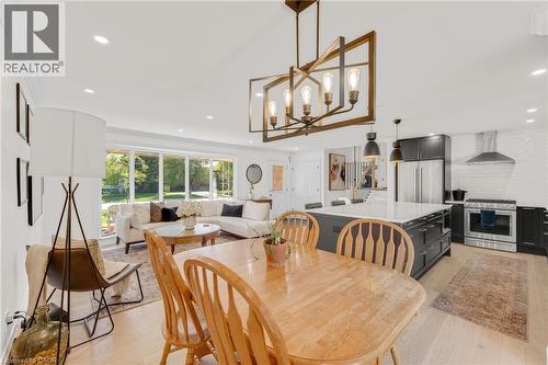 377 Duncombe Drive, Burlington, ON 