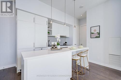 6901 - 100 Harbour Street, Toronto, ON 
