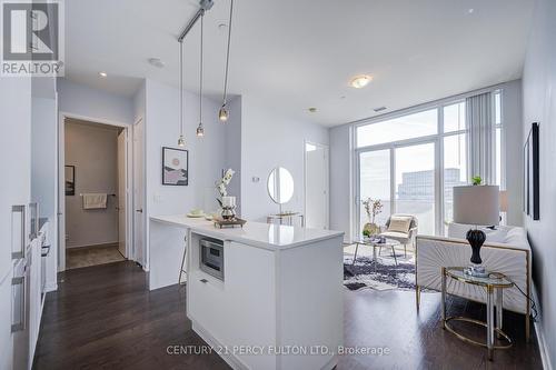 6901 - 100 Harbour Street, Toronto, ON 