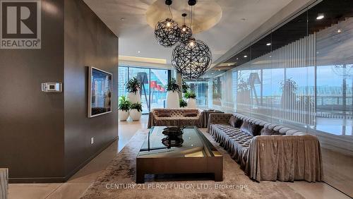 6901 - 100 Harbour Street, Toronto, ON 