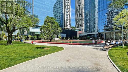 6901 - 100 Harbour Street, Toronto, ON 