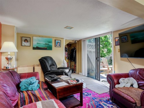 1167 Goldstream Ave, Langford, BC 