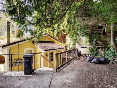 1167 Goldstream Ave, Langford, BC 