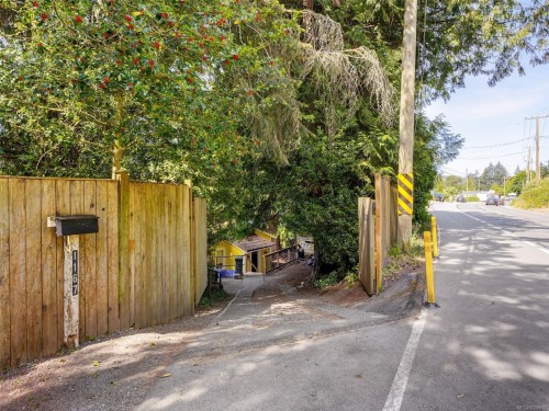 1167 Goldstream Ave, Langford, BC 