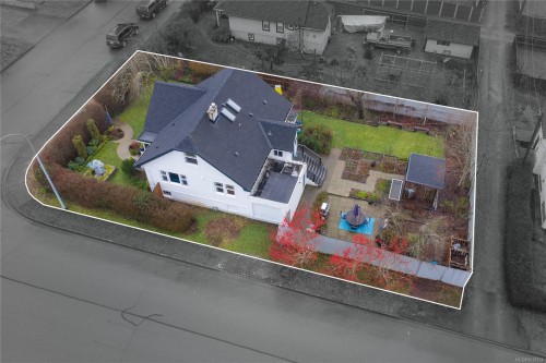 4621 Strathern St, Port Alberni, BC 
