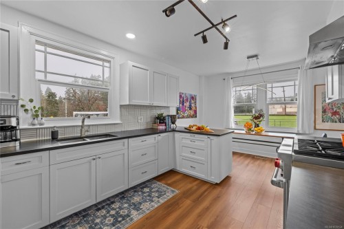 4621 Strathern St, Port Alberni, BC 