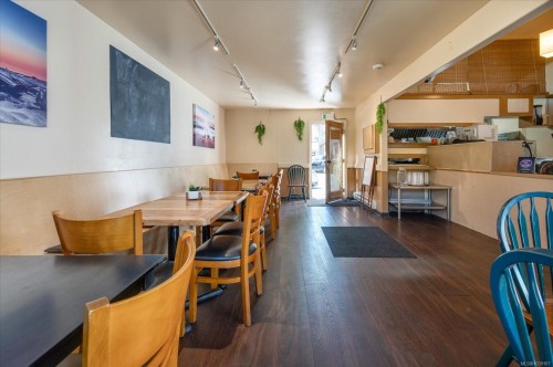 #14&15-221 Second Ave West, Qualicum Beach, BC 