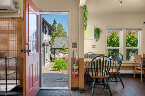 #14&15-221 Second Ave West, Qualicum Beach, BC 