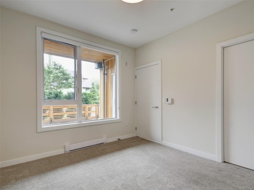 #101-1588 North Dairy Rd, Saanich, BC 