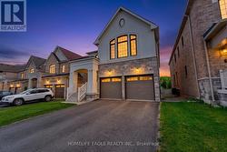 58 TESLA CRESCENT East Gwillimbury, ON L9N 0T3