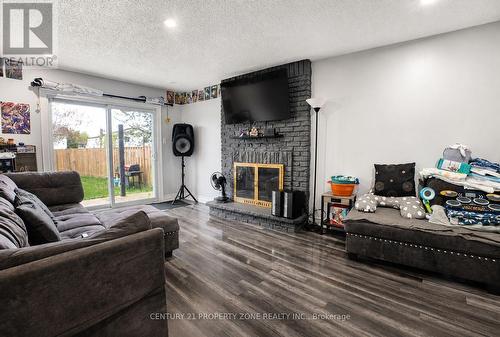 7652 Roselle Crescent, Mississauga, ON 