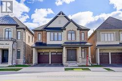 38 SETTLERS ROAD E Oakville, ON L6H 0Y8