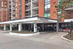 1827 - 77 MAITLAND PLACE Toronto, ON M4Y 2V6