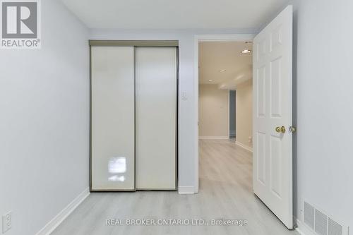 32 Christina Crescent, Toronto, ON 
