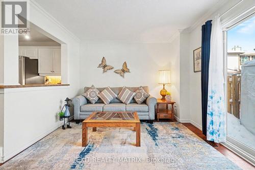 112 Castlefrank Road, Ottawa, ON 