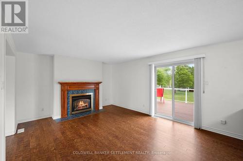 42 Berry Park Lane, Rideau Lakes, ON 