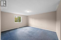 Large Primary bedroom - 
