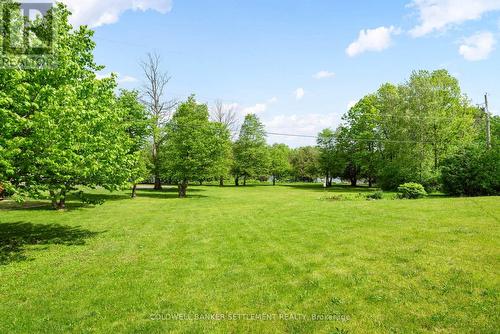 Great yard! - 42 Berry Park Lane, Rideau Lakes, ON 