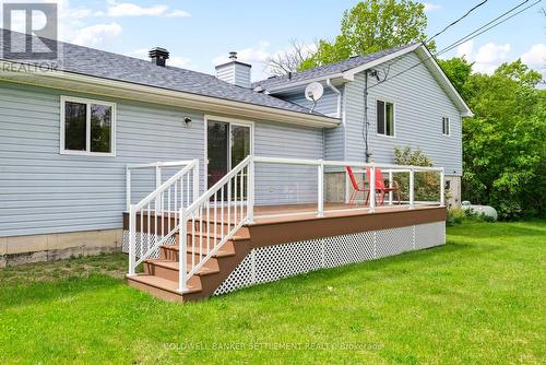 42 Berry Park Lane, Rideau Lakes, ON 