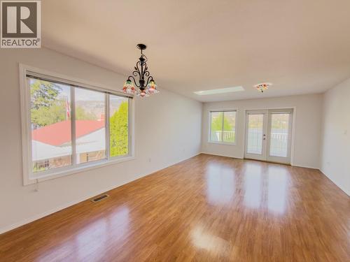 6905 Lakseide Drive, Oliver, BC 