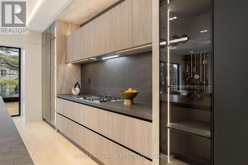 652 Bedford Park Avenue, Toronto, ON 