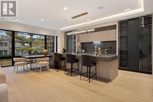 652 Bedford Park Avenue, Toronto, ON 
