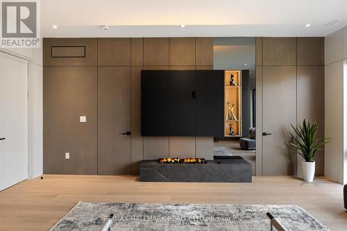 652 Bedford Park Avenue, Toronto, ON 