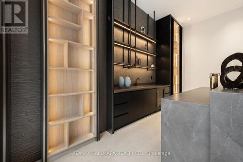 652 Bedford Park Avenue, Toronto, ON 