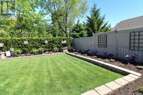 5 Cherry Blossom Lane, St. Thomas, ON 
