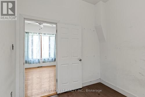 208 Maitland Street, London East (East K), ON - Indoor Photo Showing Other Room