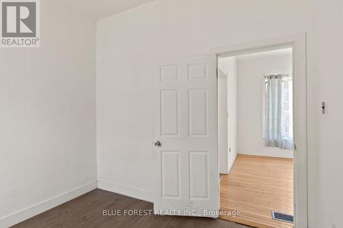 208 Maitland Street, London East (East K), ON - Indoor Photo Showing Other Room