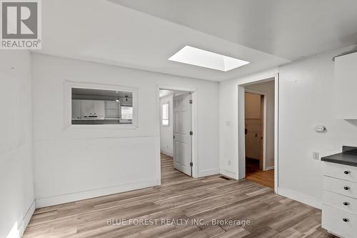 208 Maitland Street, London East (East K), ON - Indoor Photo Showing Other Room