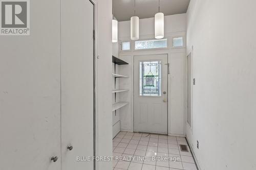 208 Maitland Street, London East (East K), ON - Indoor Photo Showing Other Room