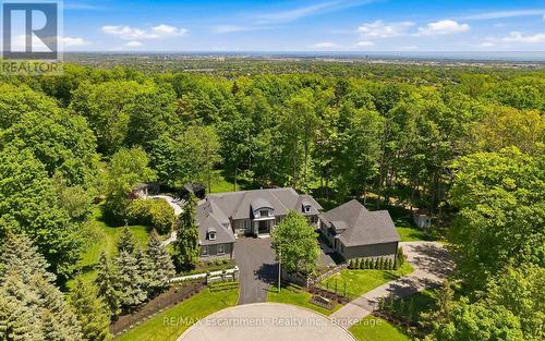 3205 Highpoint Court, Burlington, ON - Outdoor With View
