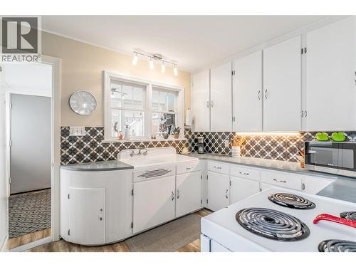 457 Patterson Avenue, Kelowna, BC 