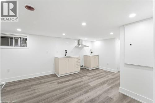 968 Main Street E, Hamilton, ON - Indoor