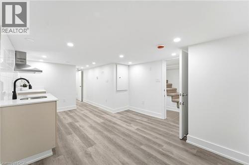 968 Main Street E, Hamilton, ON - Indoor