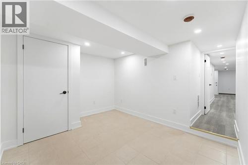 968 Main Street E, Hamilton, ON - Indoor Photo Showing Other Room