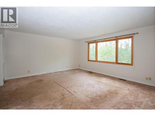 9616 227 Road, Dawson Creek, BC 