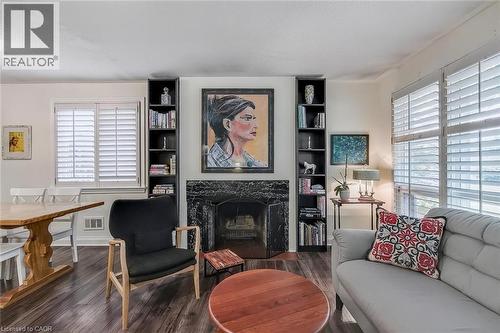 17 Orchard Crescent, Guelph, ON 